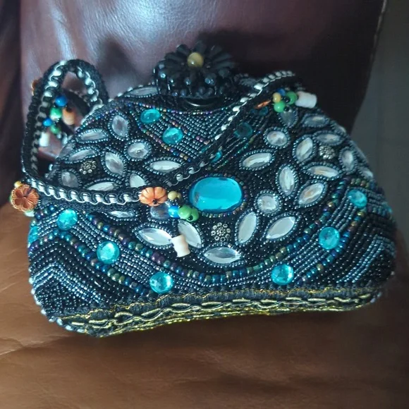 Handmade Beaded & Rhinestone Handbag - Picture 12 of 12